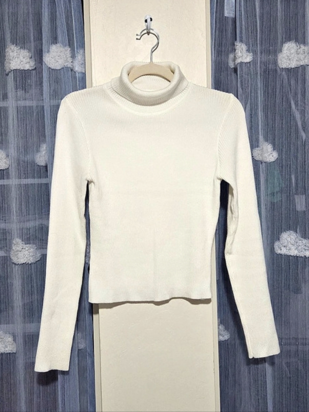 Jon & Anna Contemporary Ribbed Turtleneck Top